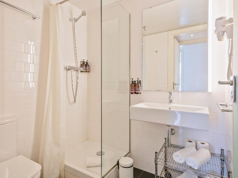 Lugaris Beach Apartments image