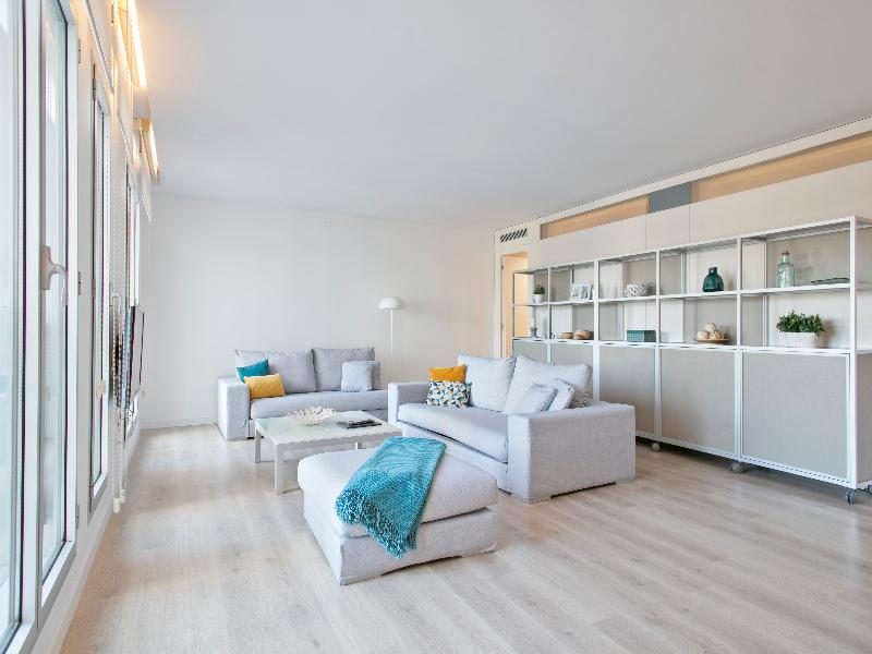 Lugaris Beach Apartments image