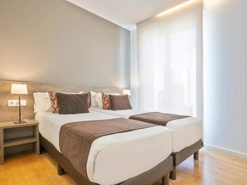 Lugaris Beach Apartments image