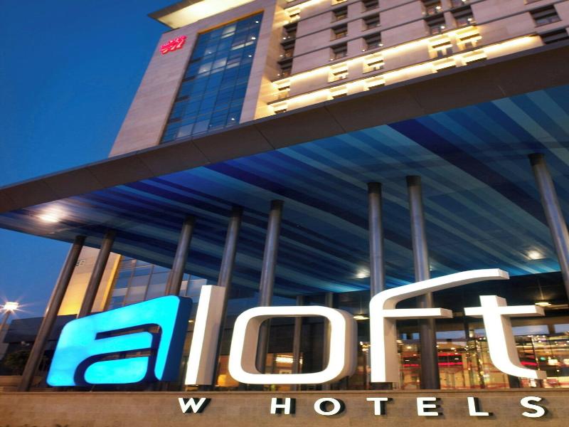 Aloft Beijing image