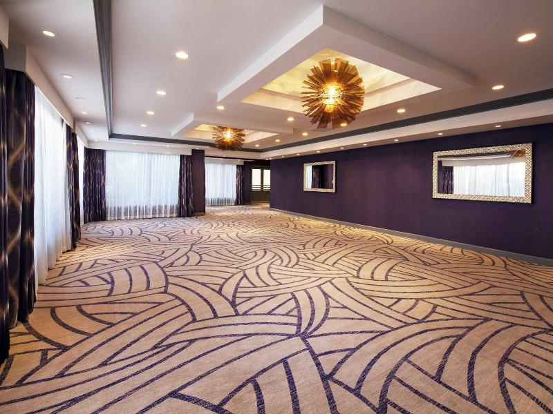 Avenue Of The Arts Costa Mesa, A Tribute Hotel image