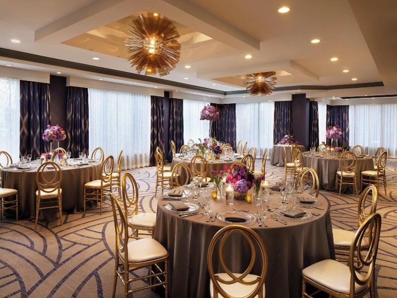 Avenue Of The Arts Costa Mesa, A Tribute Hotel image