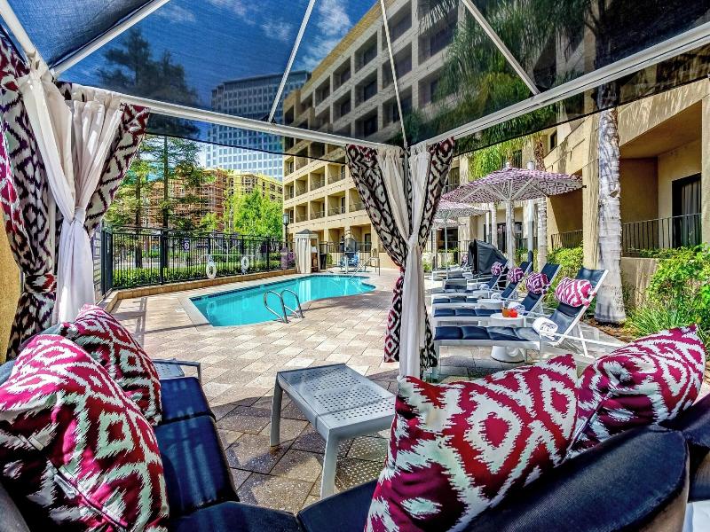 Avenue Of The Arts Costa Mesa, A Tribute Hotel image