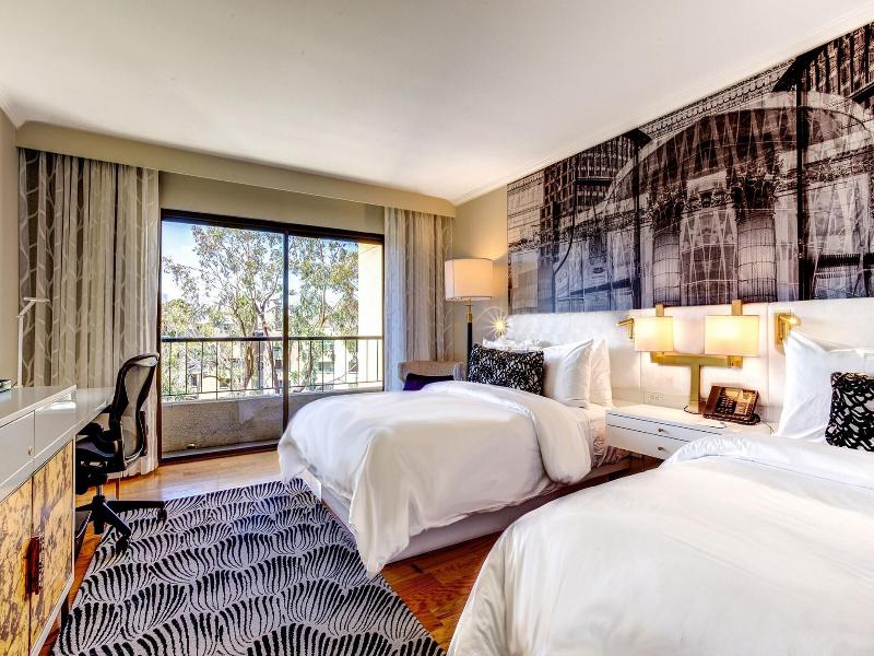 Avenue Of The Arts Costa Mesa, A Tribute Hotel image