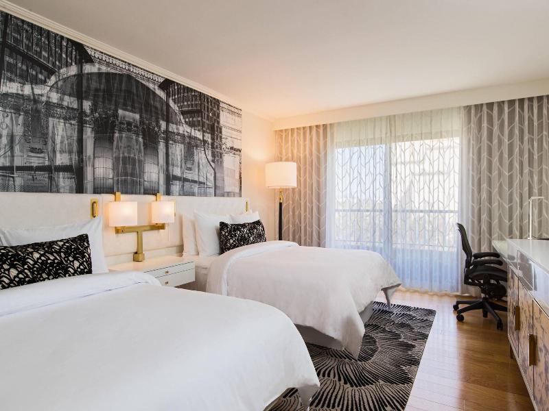 Avenue Of The Arts Costa Mesa, A Tribute Hotel image