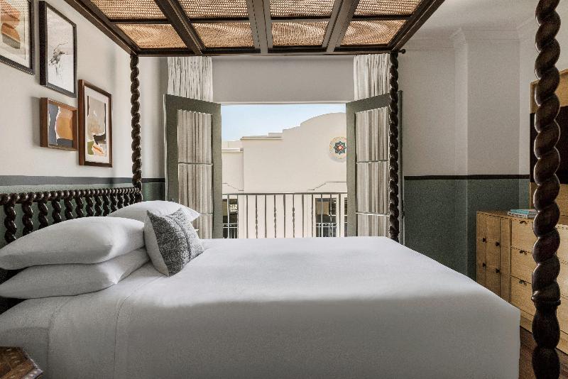 Canary Hotel Canary Hotel