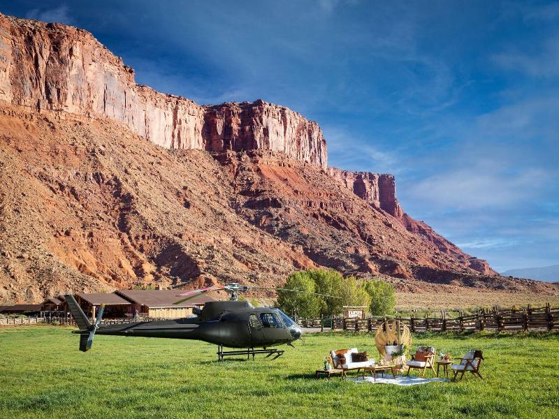 Red Cliffs Lodge
