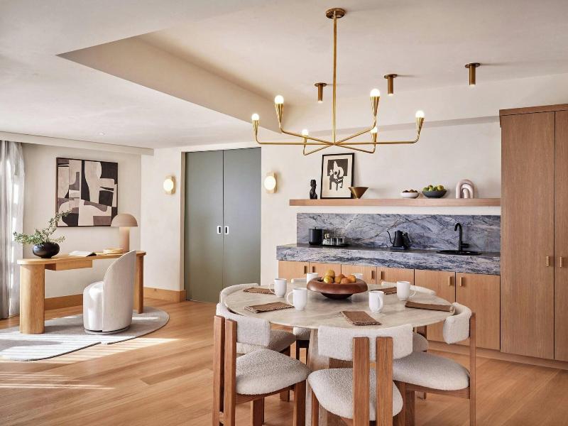 The Jay Autograph Collection By Marriott image