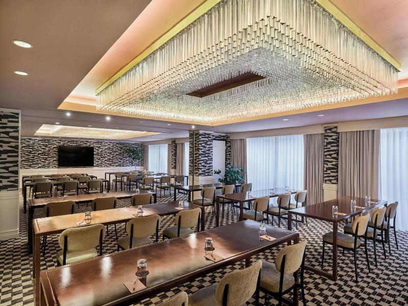The Jay Autograph Collection By Marriott image