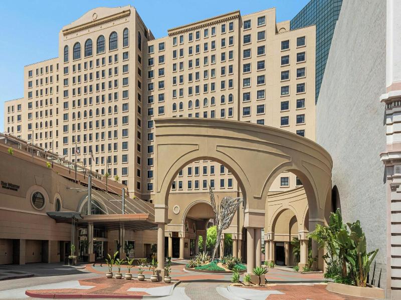 Westin Gaslamp Quarter image