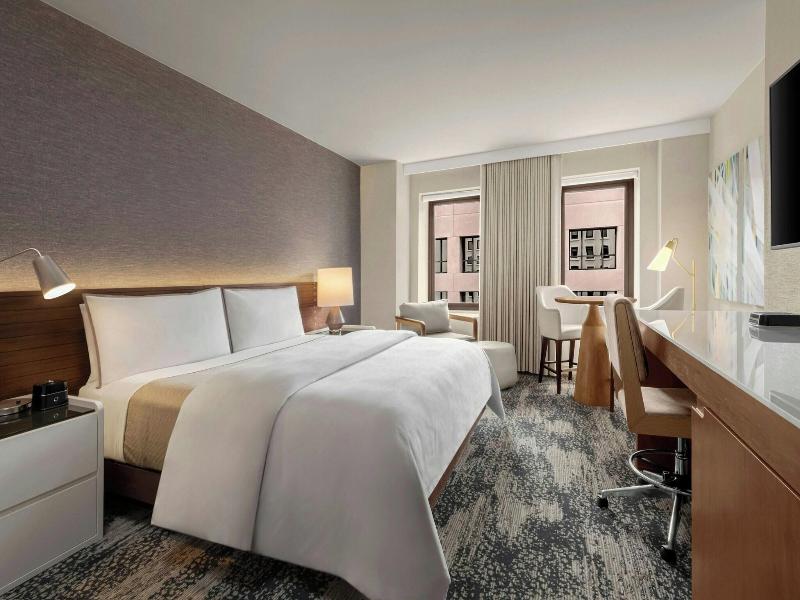 Westin Gaslamp Quarter image