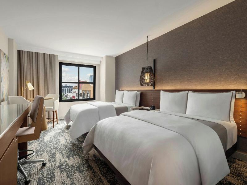 Westin Gaslamp Quarter image