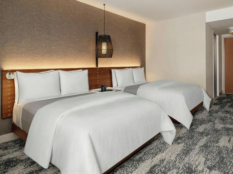 Westin Gaslamp Quarter image