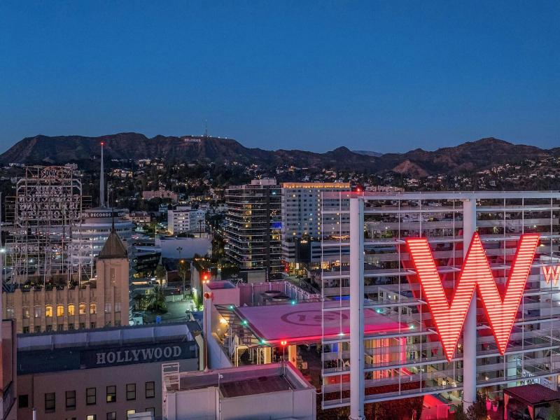 W Hollywood image