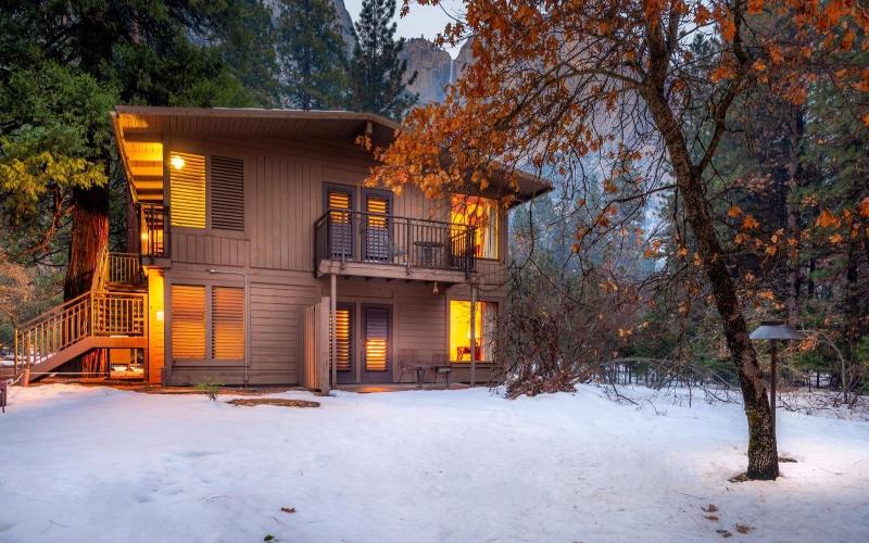 Yosemite Valley Lodge image 8