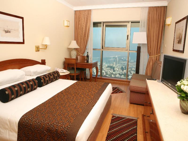 Crowne Plaza Haifa image