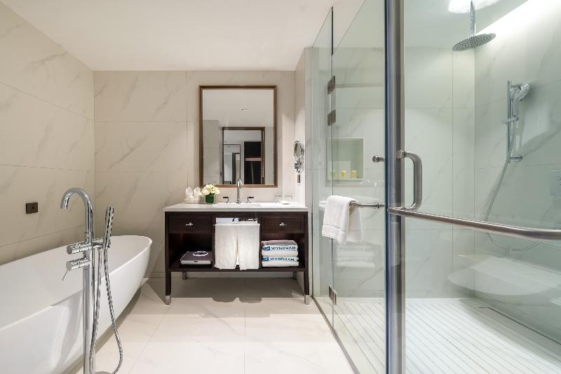 Wyndham Shanghai Hongqiao image