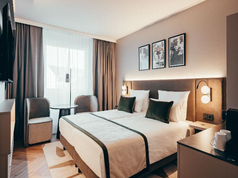 Leonardo Hotel Köln image