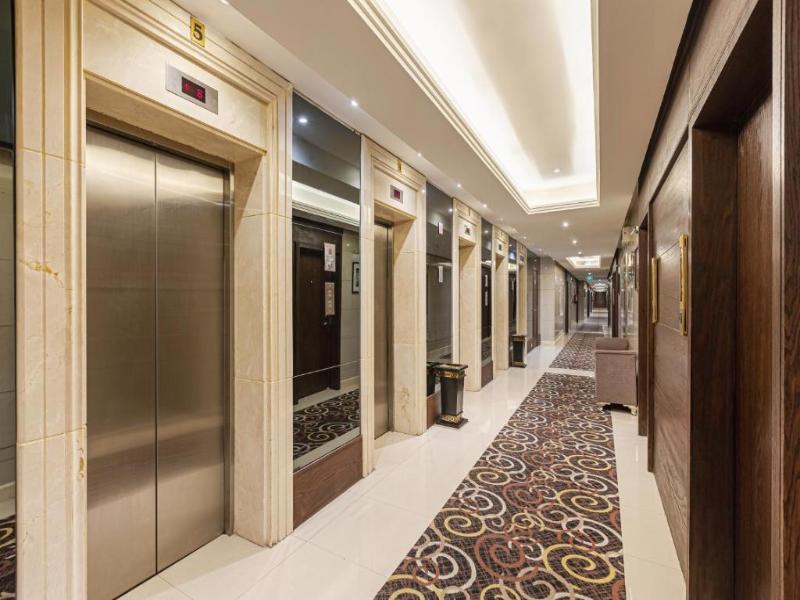 Royal Majestic Hotel Makkah — view