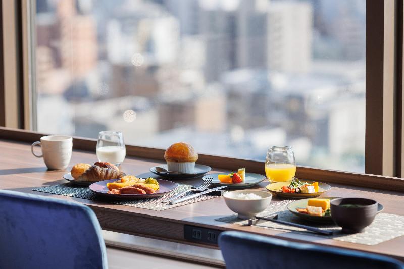 Ana Crowne Plaza Hiroshima image