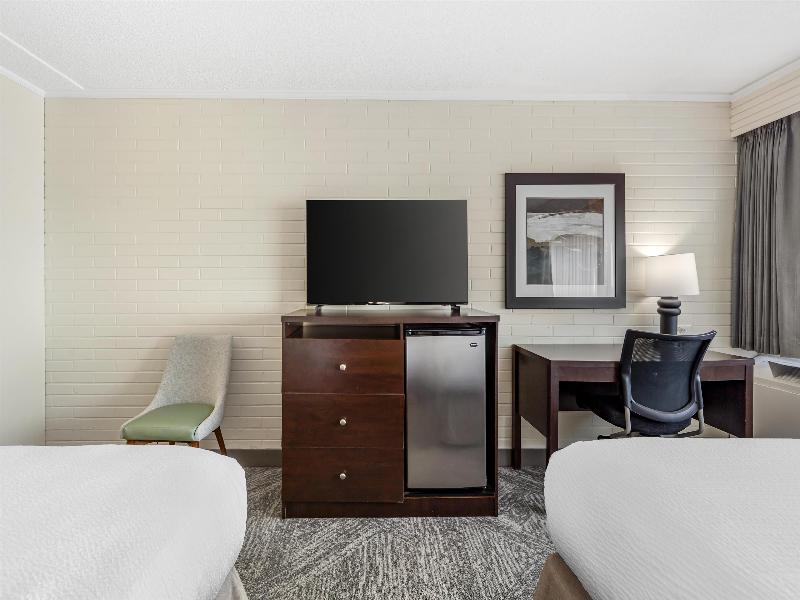 Best Western Cedar Park Inn image