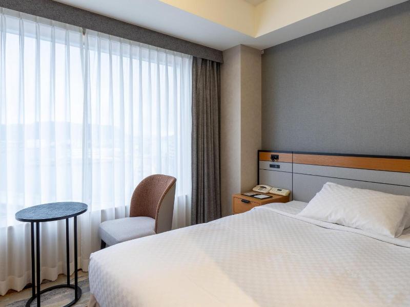 JR Hotel Clement Takamatsu image