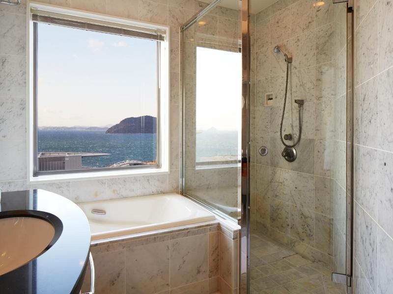 JR Hotel Clement Takamatsu image