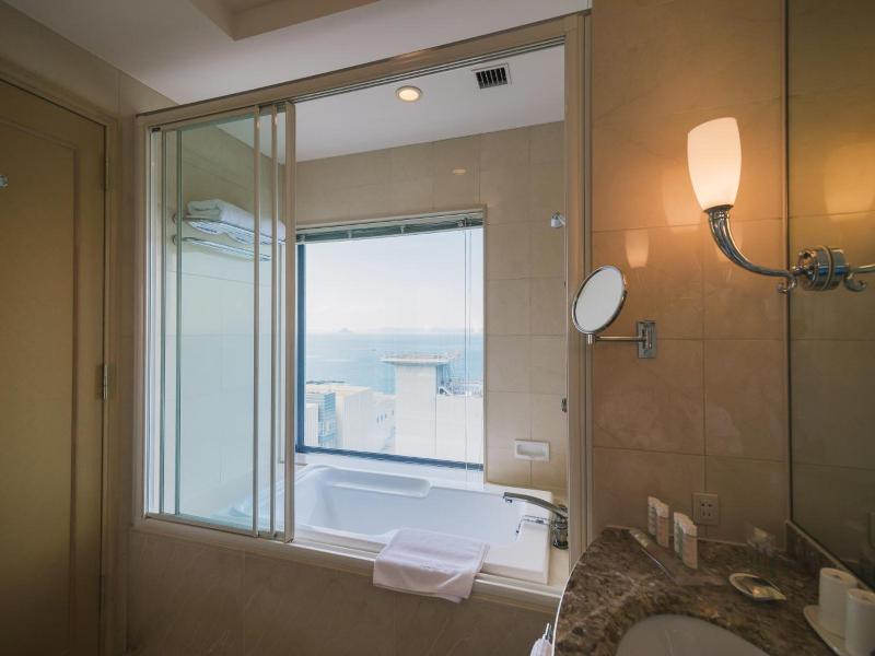JR Hotel Clement Takamatsu image