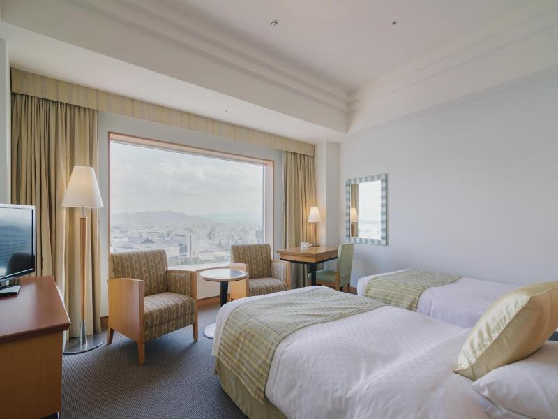 JR Hotel Clement Takamatsu image
