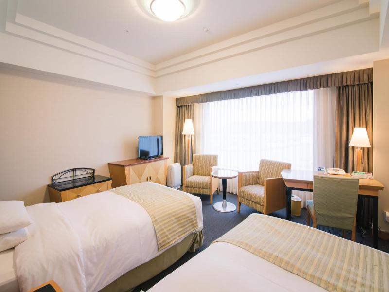 JR Hotel Clement Takamatsu image