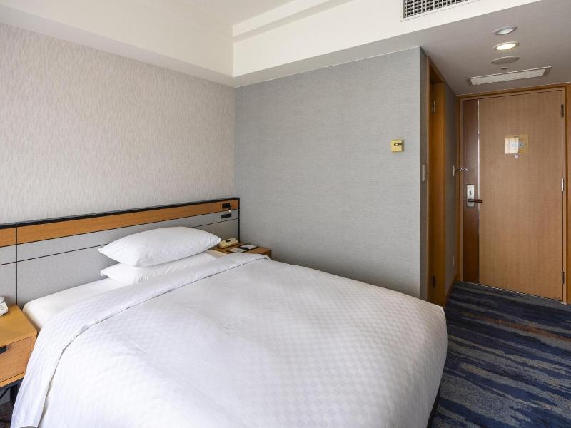 JR Hotel Clement Takamatsu image