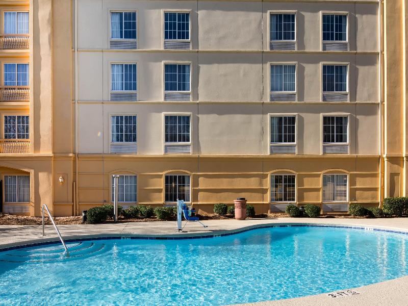 La Quinta Inn & Suites Greenville Haywood image