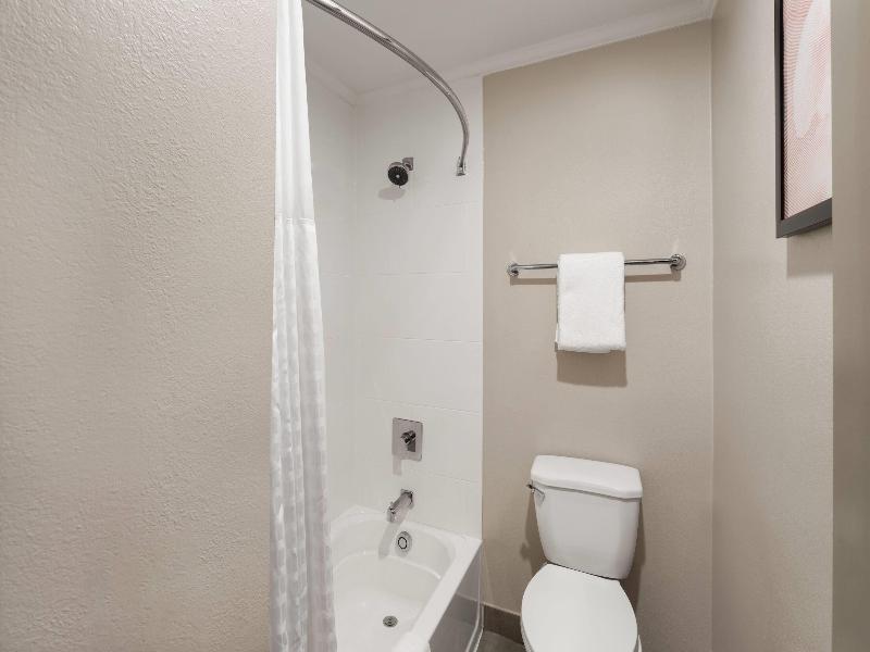 Hawthorn Extended Stay by Wyndham Jackson image