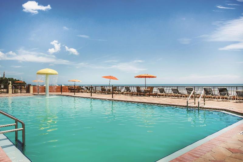 La Quinta Inn & Suites Daytona Beach - Oceanfront