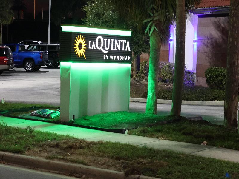 La Quinta Inn & Suites Ocala image