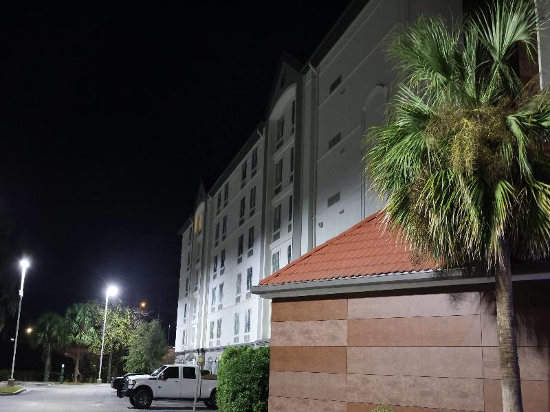 La Quinta Inn & Suites Ocala image