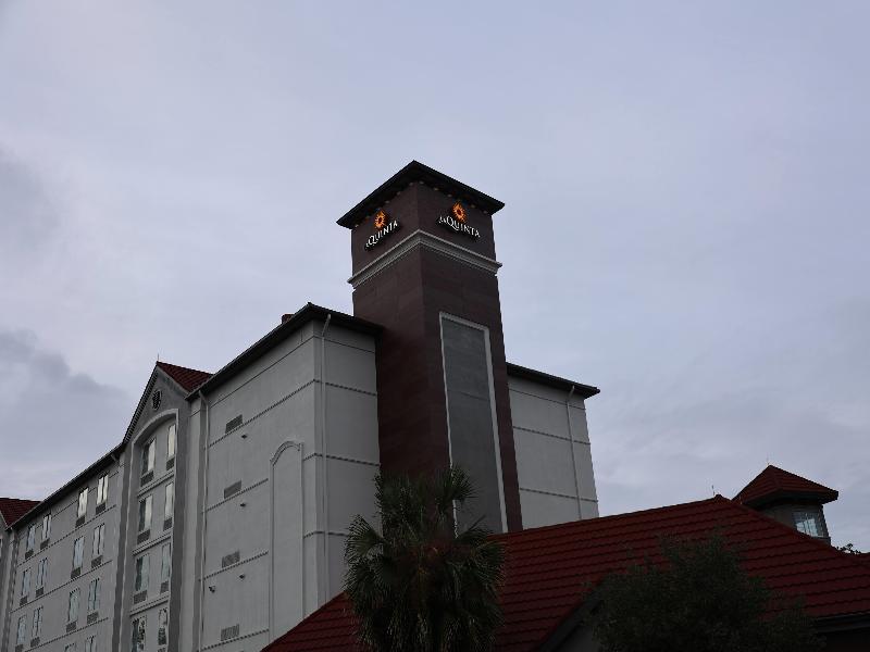 La Quinta Inn & Suites Ocala image