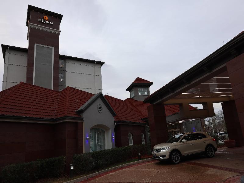 La Quinta Inn & Suites Ocala image