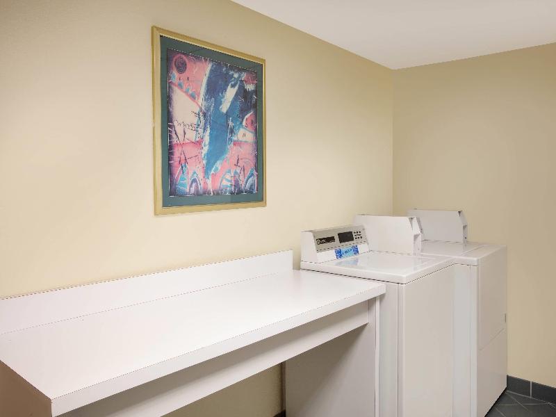 La Quinta Inn & Suites Ocala image