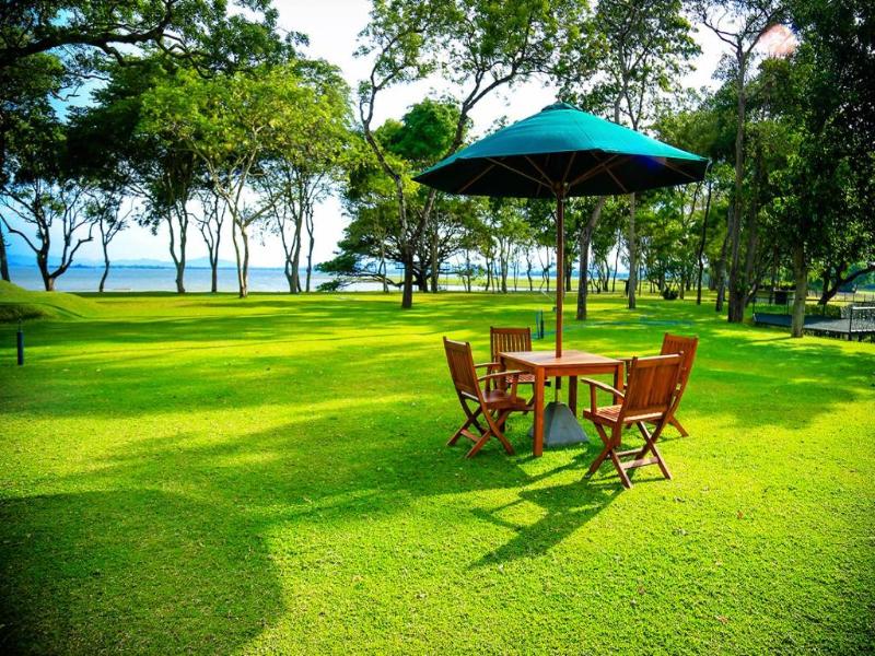 Hotel Sudu Araliya image