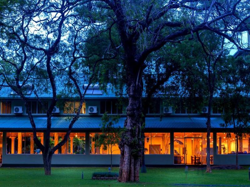 Hotel Sudu Araliya image