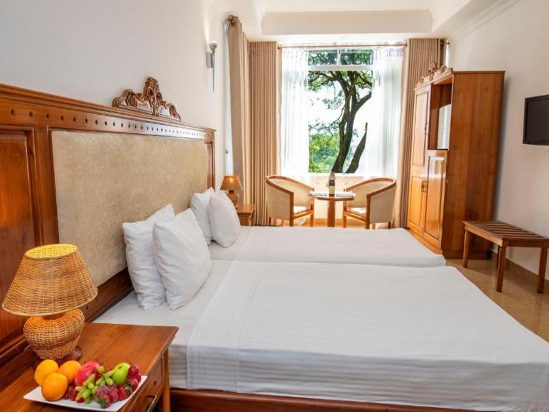 Hotel Sudu Araliya image
