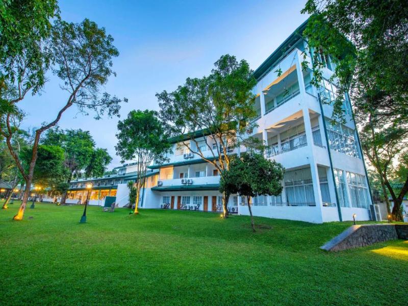 Hotel Sudu Araliya image