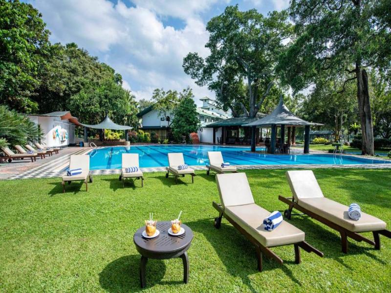 Hotel Sudu Araliya image