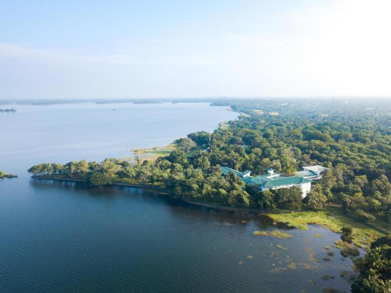 Hotel Sudu Araliya image