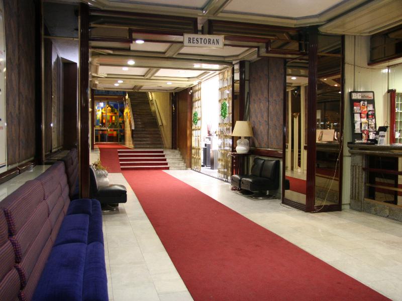 HOTEL SLAVIJA image