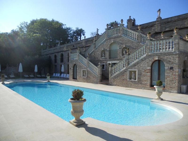 Villa Cattani Stuart Hotel image