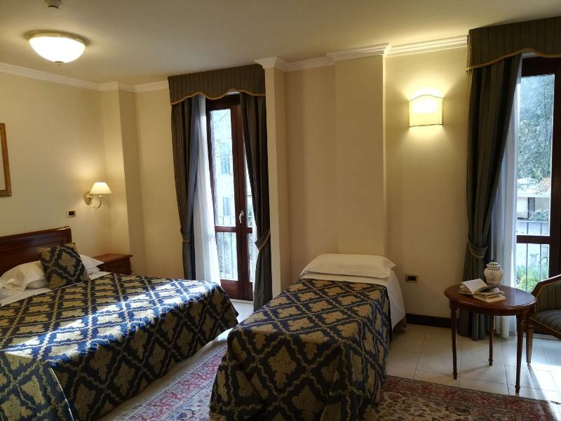 Villa Cattani Stuart Hotel image