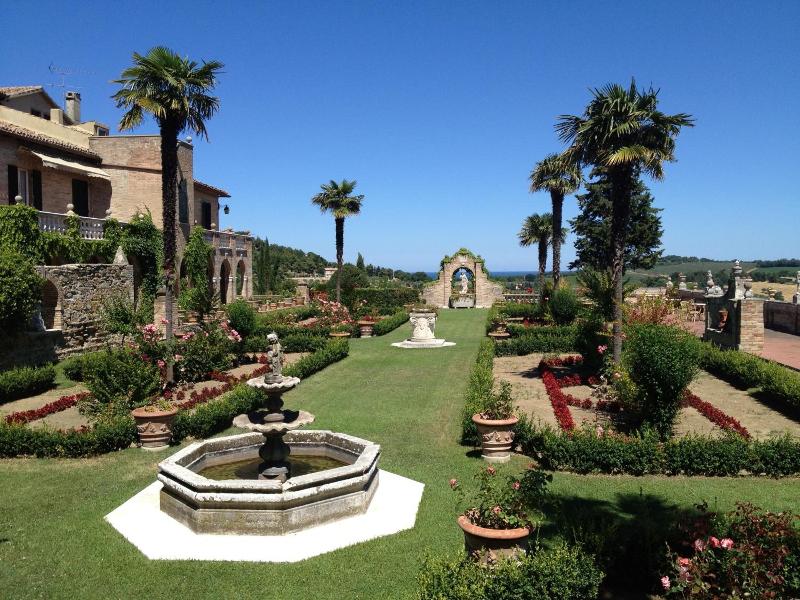 Villa Cattani Stuart Hotel image