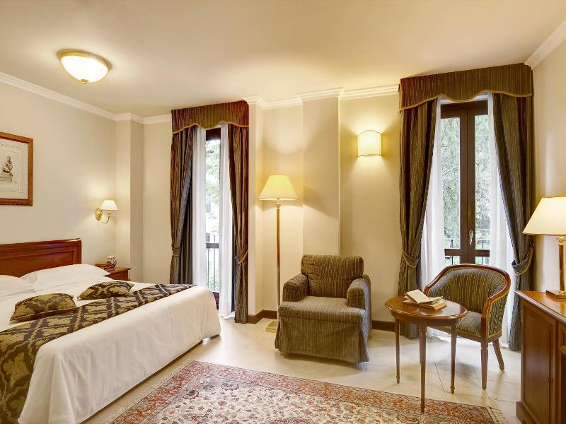 Villa Cattani Stuart Hotel image